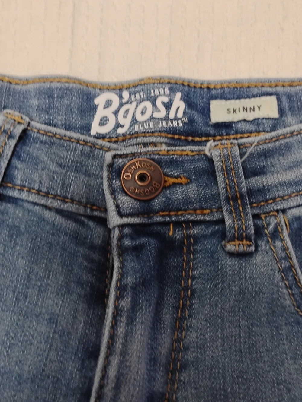 OshKosh B’gosh Light Wash Skinny Jeans Girls Size 10 Adjustable Waist Cute Denim